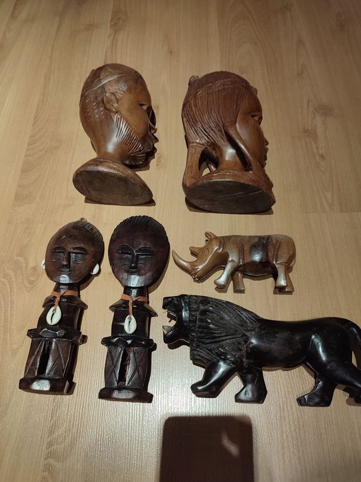 Rzeźby drewno egzotyczne z Afryki