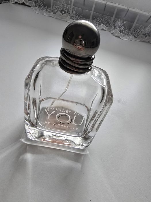 Pusty flakon po perfumach