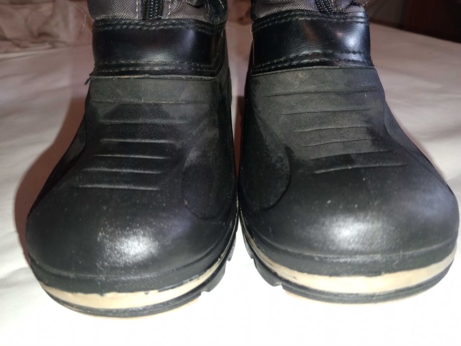 Зимові чобітки р. 33  Scarpe e Scarpe S.P.A.
