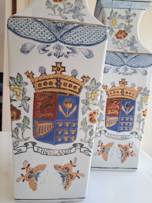Jarrões porcelana colecionáveis Engelandt