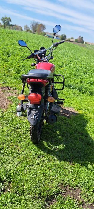 Spark 125 кубів червоний