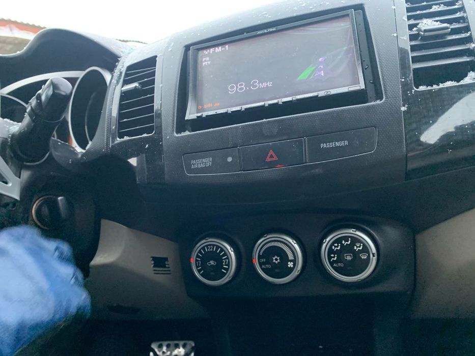 Mitsubishi outlander XL 2009