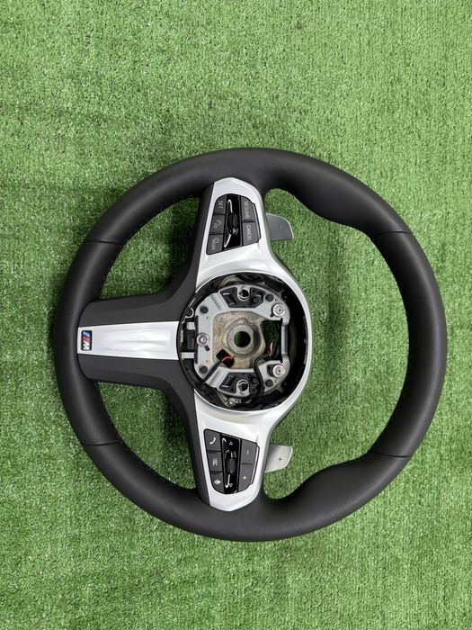 BMW G05 G06 G07 руль