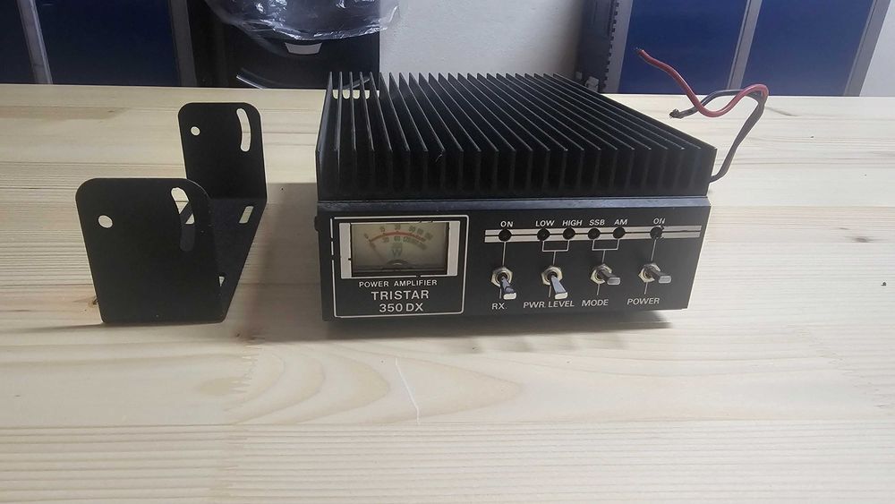 Amplificador Tristar Tristar 350 DX para Radio CB