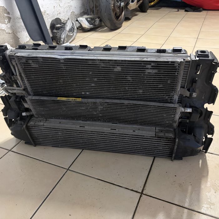 Conjunto radiador para volvo v60 hibrida