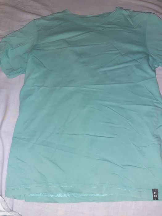8 t-shirts p/rapaz 7-12 anos por 20€