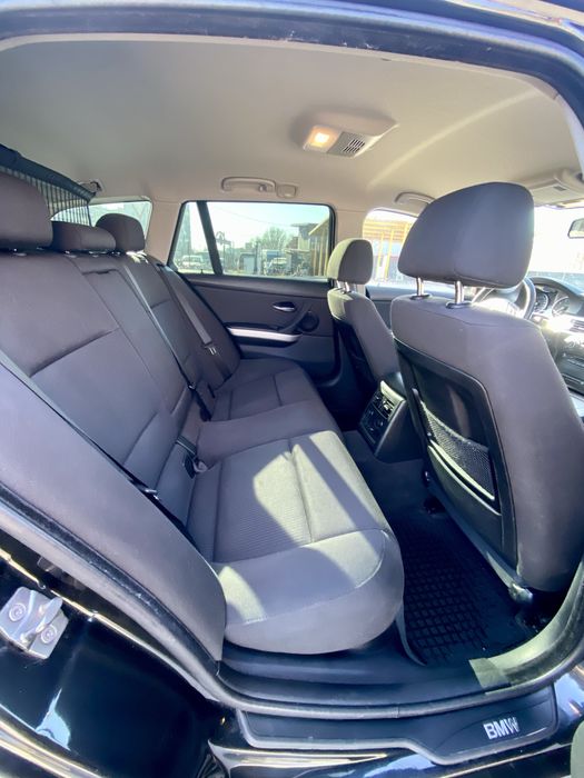Продам BMW 3 series E91 Rest