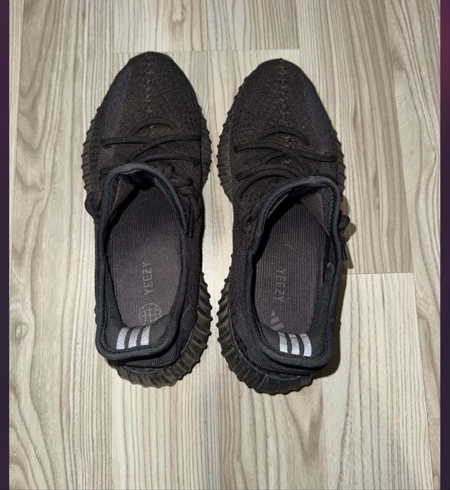 Oryginalne yeezy 42