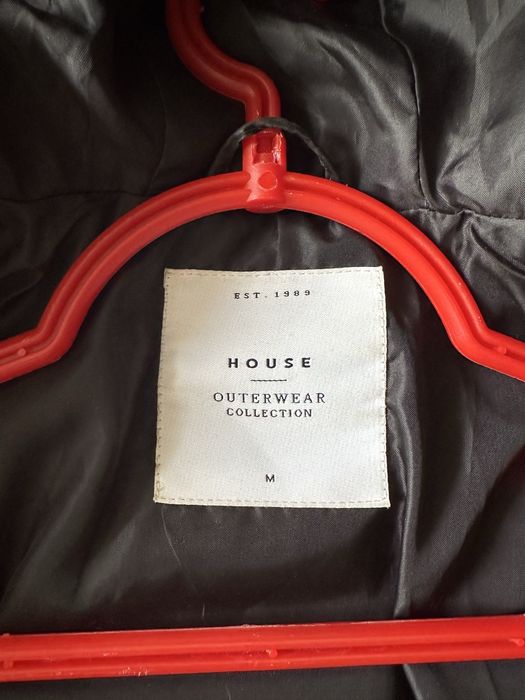 Демісезонна куртка House розмір М