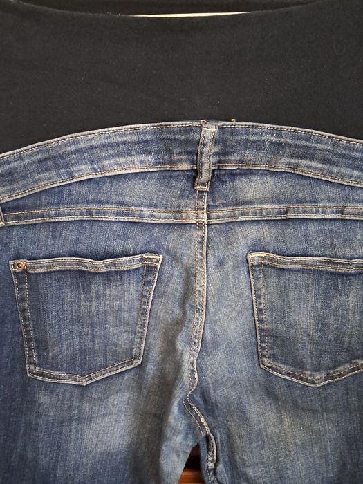 Джинсы е для беременных,H & M размер 44 (38), новые.