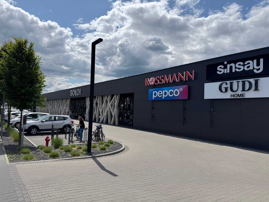 50m² - pasaż SOLO PARK vis-a-vis marketu KAUFLAND i stacji CIRCLE K