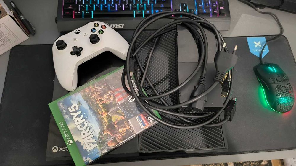XBOX one 500гб (Б/У)