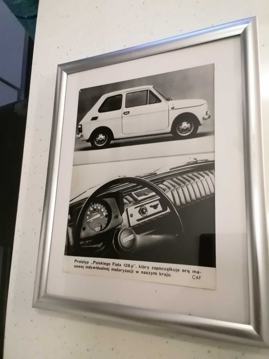 FIAT 126P - zdjęcie z okresu PRL u oryginał