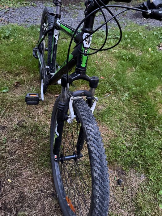 Rower trek 3500 , 18"-46cm,