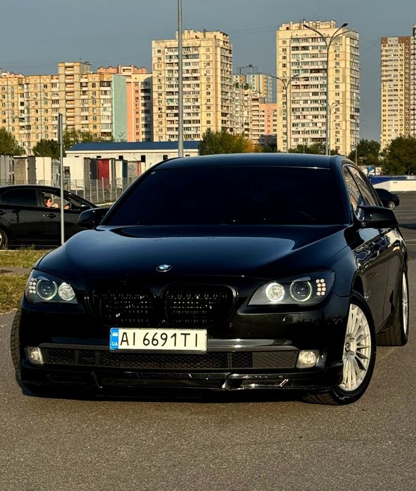 BMW 730LI / БМВ 7 офіційна, газ-бензин