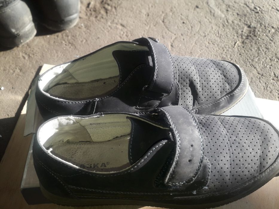 Туфлі хлопчикові сері.