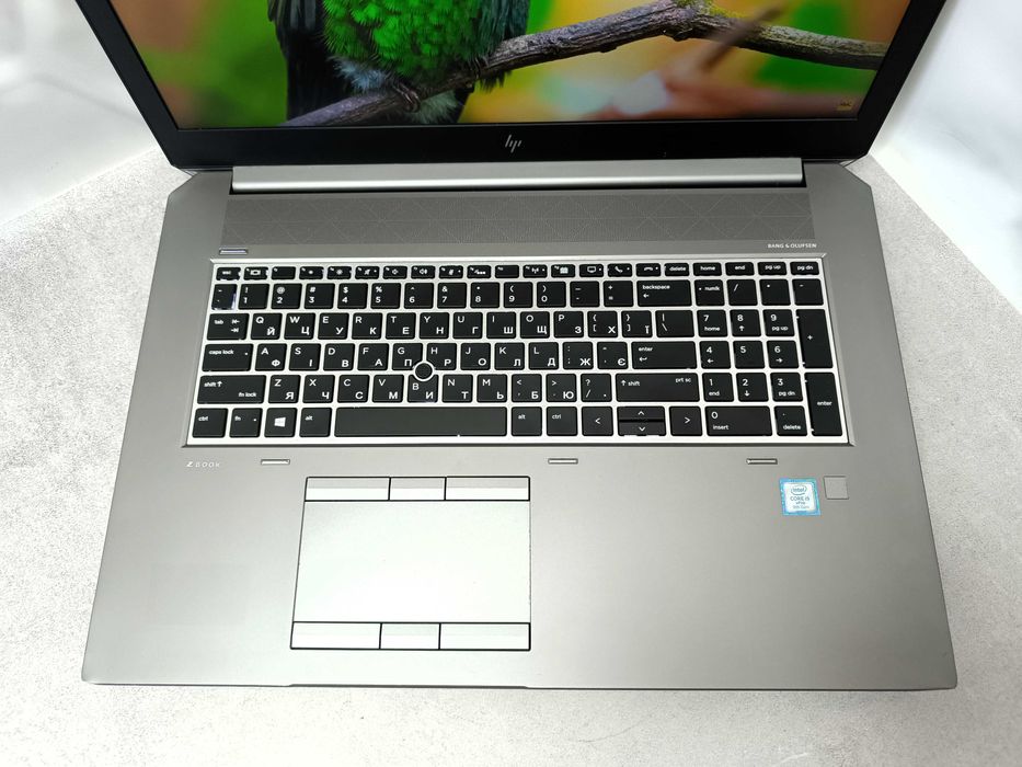 Quadro T1000 4GB/ HP ZBook 17 G6/i5-9400H/16/512/17"/Full HD IPS
