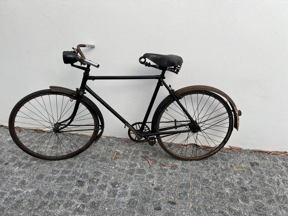 Bicileta antiga para restauro/peças