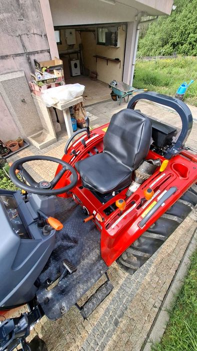 Trator Massey Ferguson 1529 de 2016 com ou sem alfaias