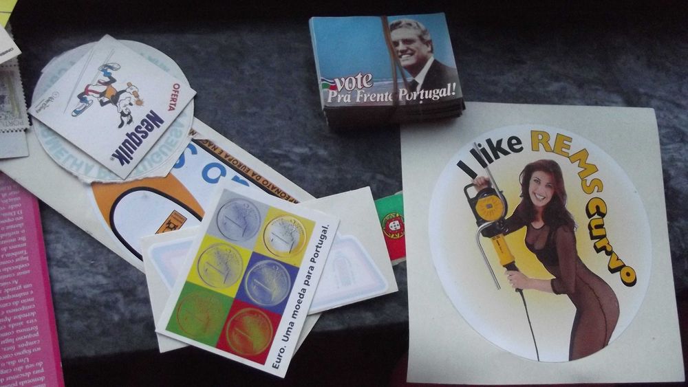 Coleção de selos e autocolantes