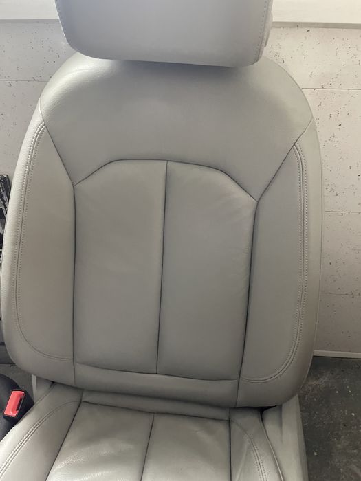 водительское сидение Audi A3 8v