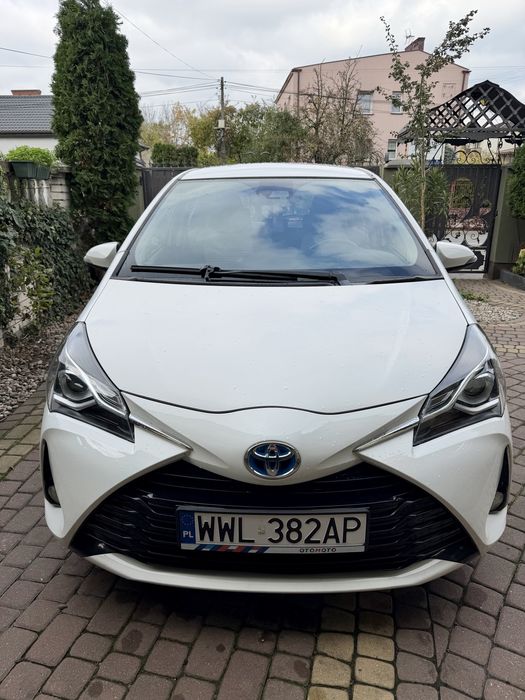 Toyota yaris HYBRID
