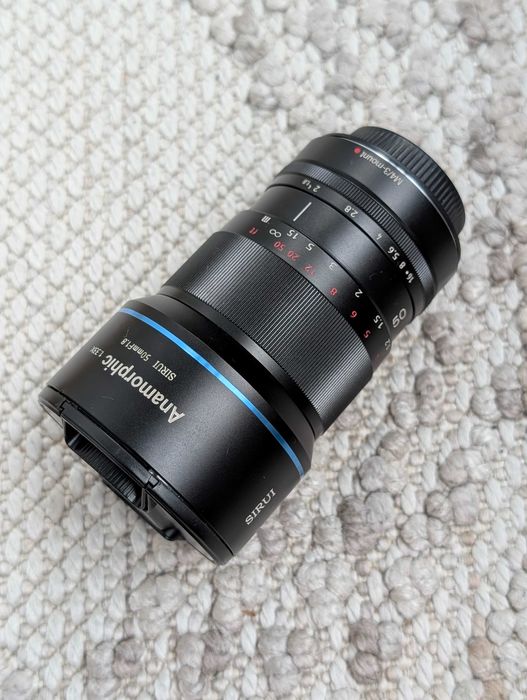 レンズ(単焦点) MOMENT Anamorphic Lens ケンコー・トキナー、V-AFレンズでシネスコサイズの撮影を可能に