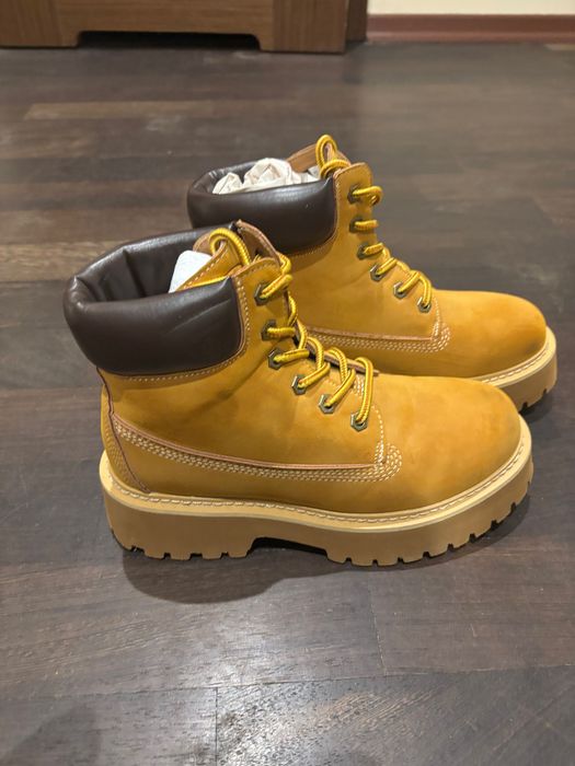 Buty na sezon przejściowy CROPP 38