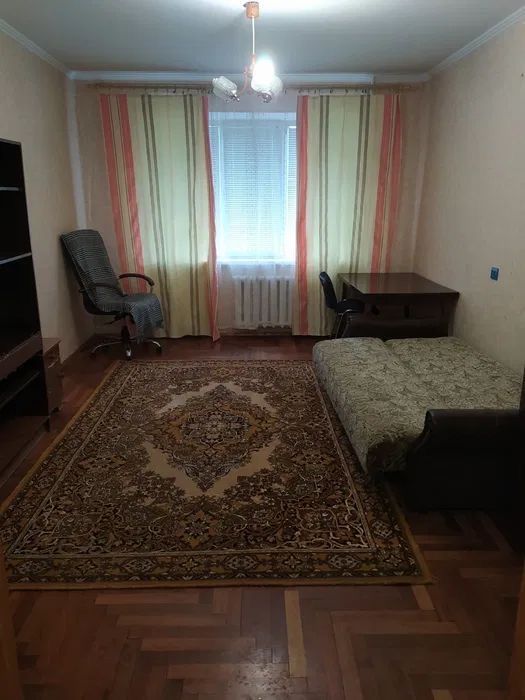 Apartment in Zaporizhzhya, Pivkolo - View 3