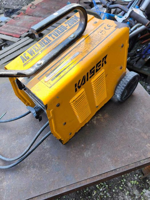 Зварювальний апарат Kaiser Turbo-200M