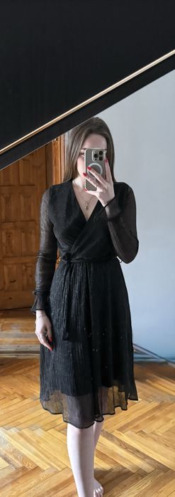 Неймовірна сукня