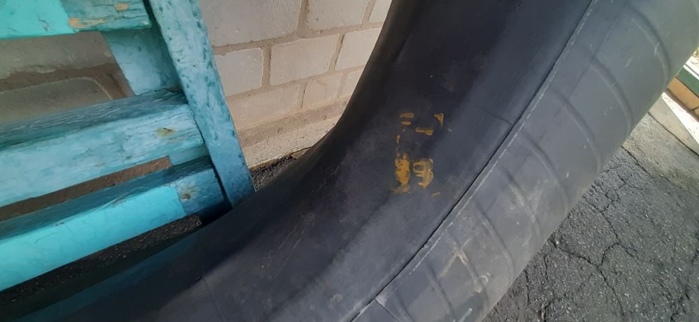 Камери для вантажівок