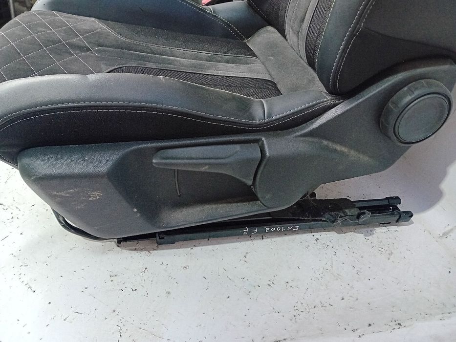Bancos Frente PEUGEOT 208 II