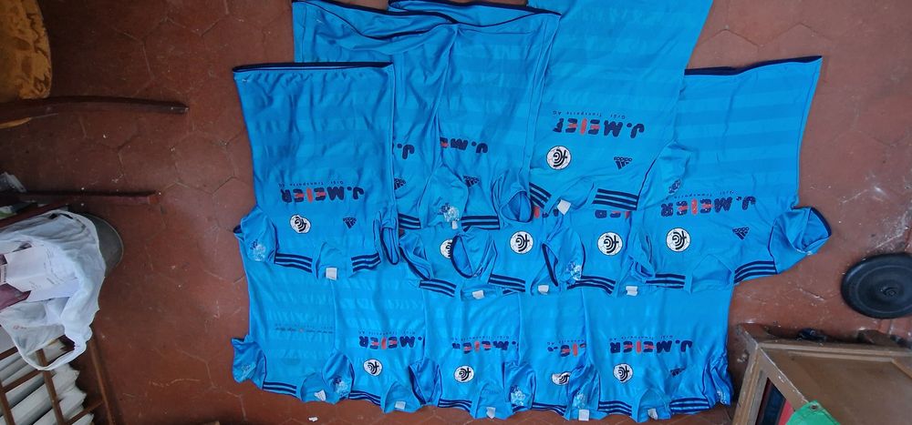 Комплект футболок з номерами 13шт, М