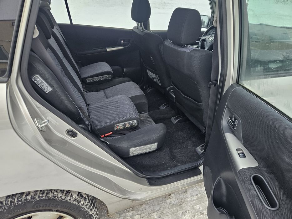 Toyota Corolla Verso 2002 рік 2.0 дизель для військових