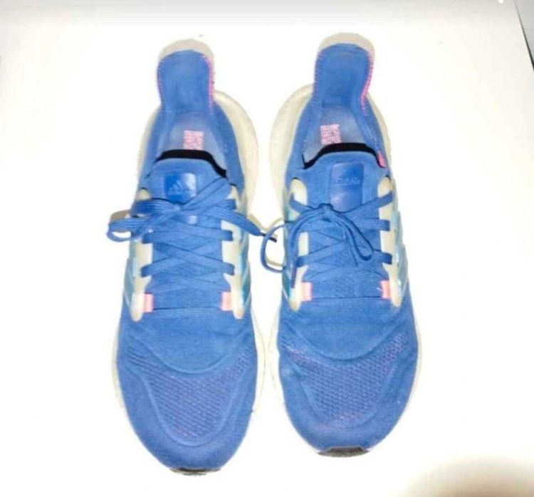 Adidas Ultraboost 22 Blue/Vivid Orange