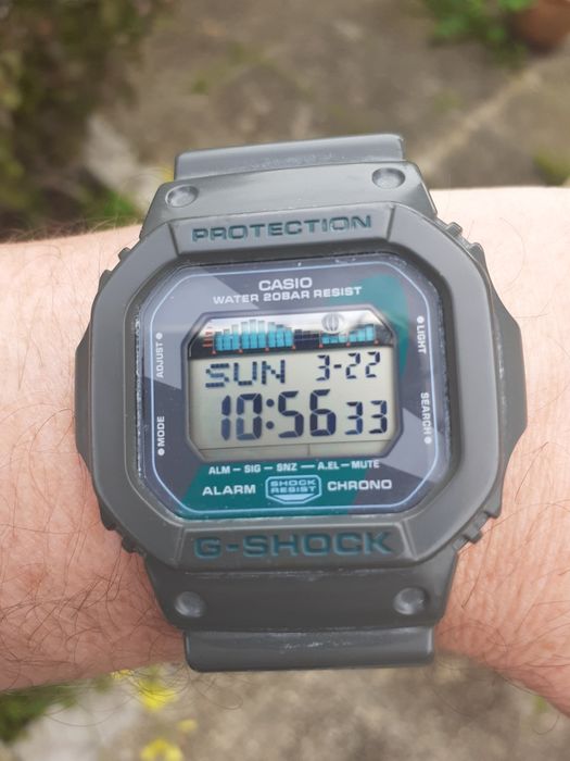 Casio 5600  GShock G-LIDE