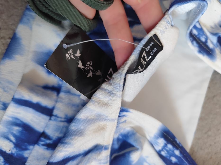 Dwa letnie topy r. 42