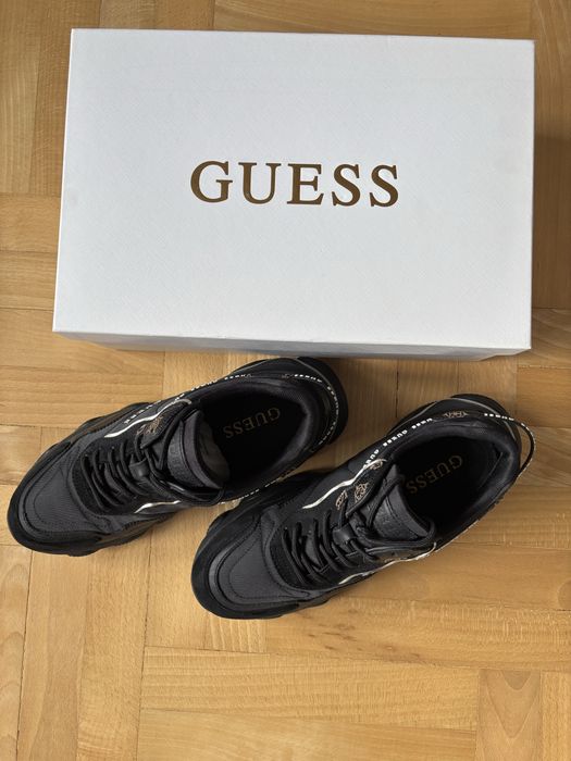 Sneakersy czarne damskie GUESS r.41