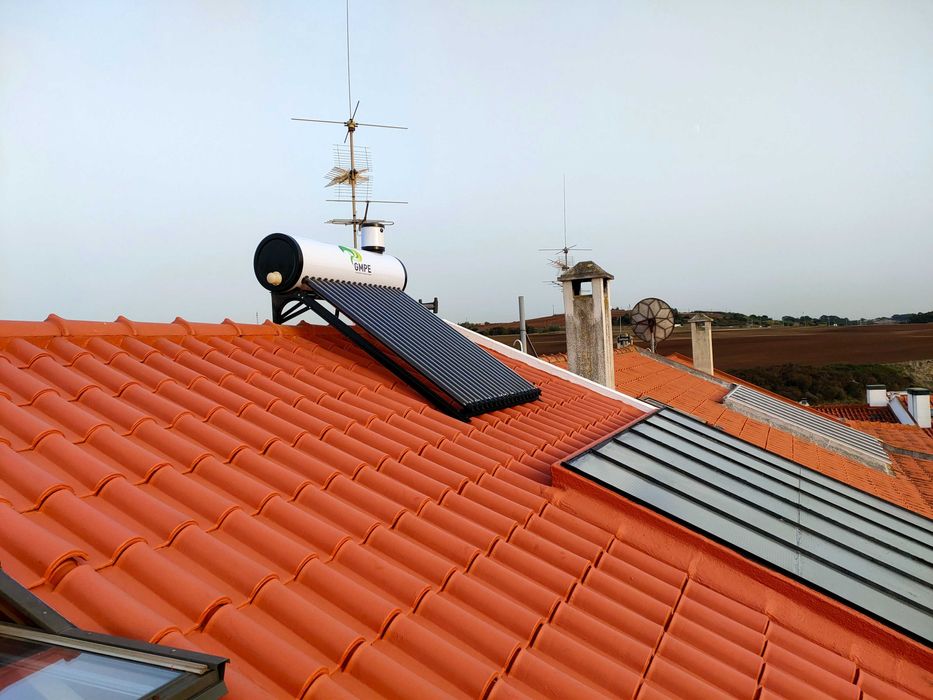 Termossifão Solar Térmico (Tubos de vácuo)