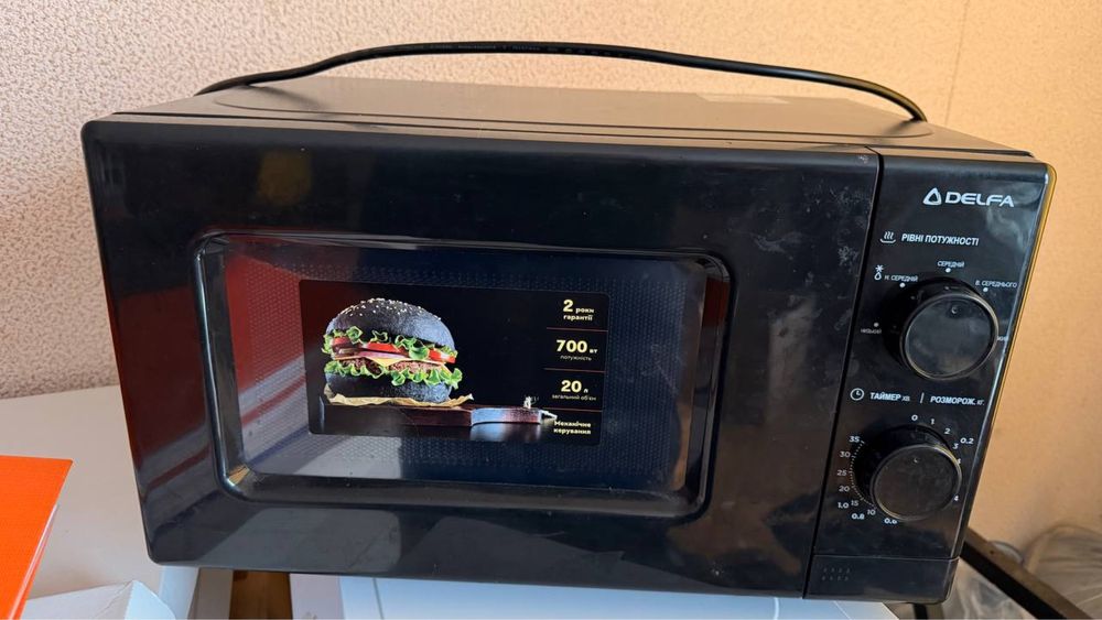 Мікрохвильовка Delfa