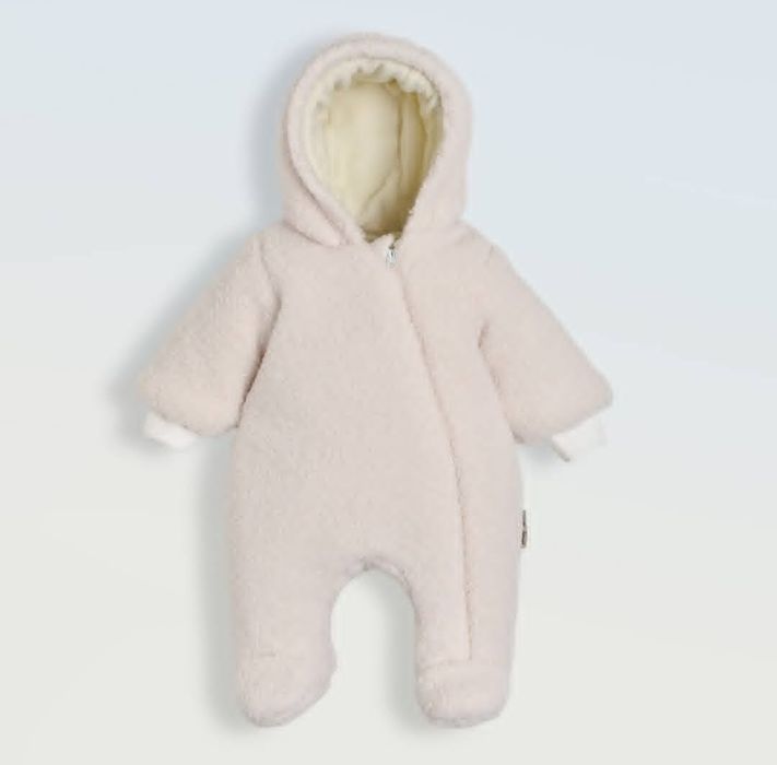 Комбінезон 0-3 , в хорошому стані.