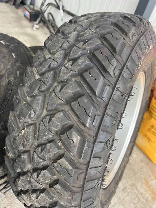 Conjunto jantes 15 Aluminio com pneus novos