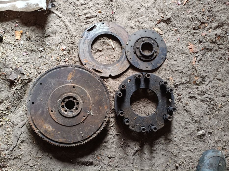 Продам сципленія на трактор т 40 з маховиком