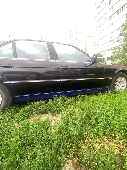 BMW E38 series 735i