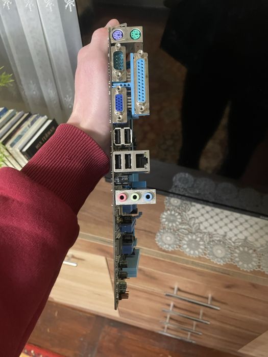 Материнська плата АМ3+ (Гарний стан)