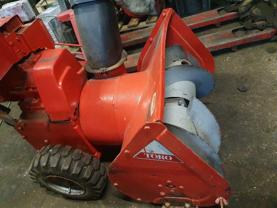 ODŚNIEZARKA TORO 824 spalinowa 3 + 2 biegi akcja zima śnieg wirnikowa