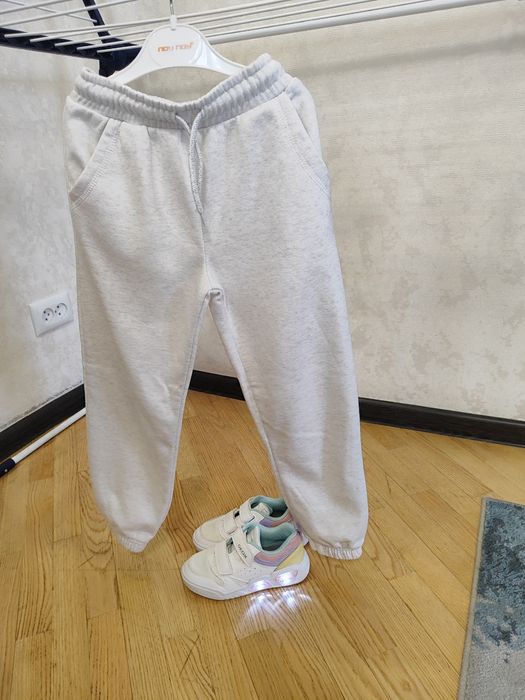 Спортивні штани Primark