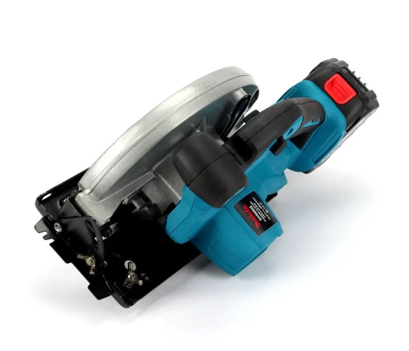Аккумуляторная дисковая пила Makita DHS680Z | Латвия!!!
