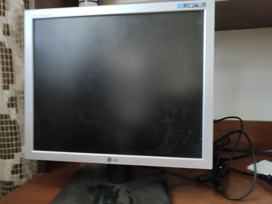 Мониор Lg 15 дюймов